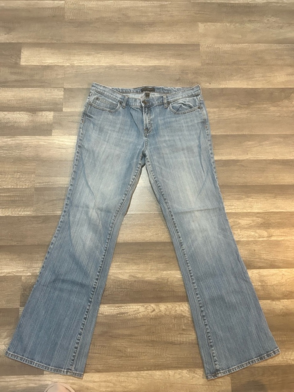 Banana Republic Light Blue Flare Jeans  Size  32/14